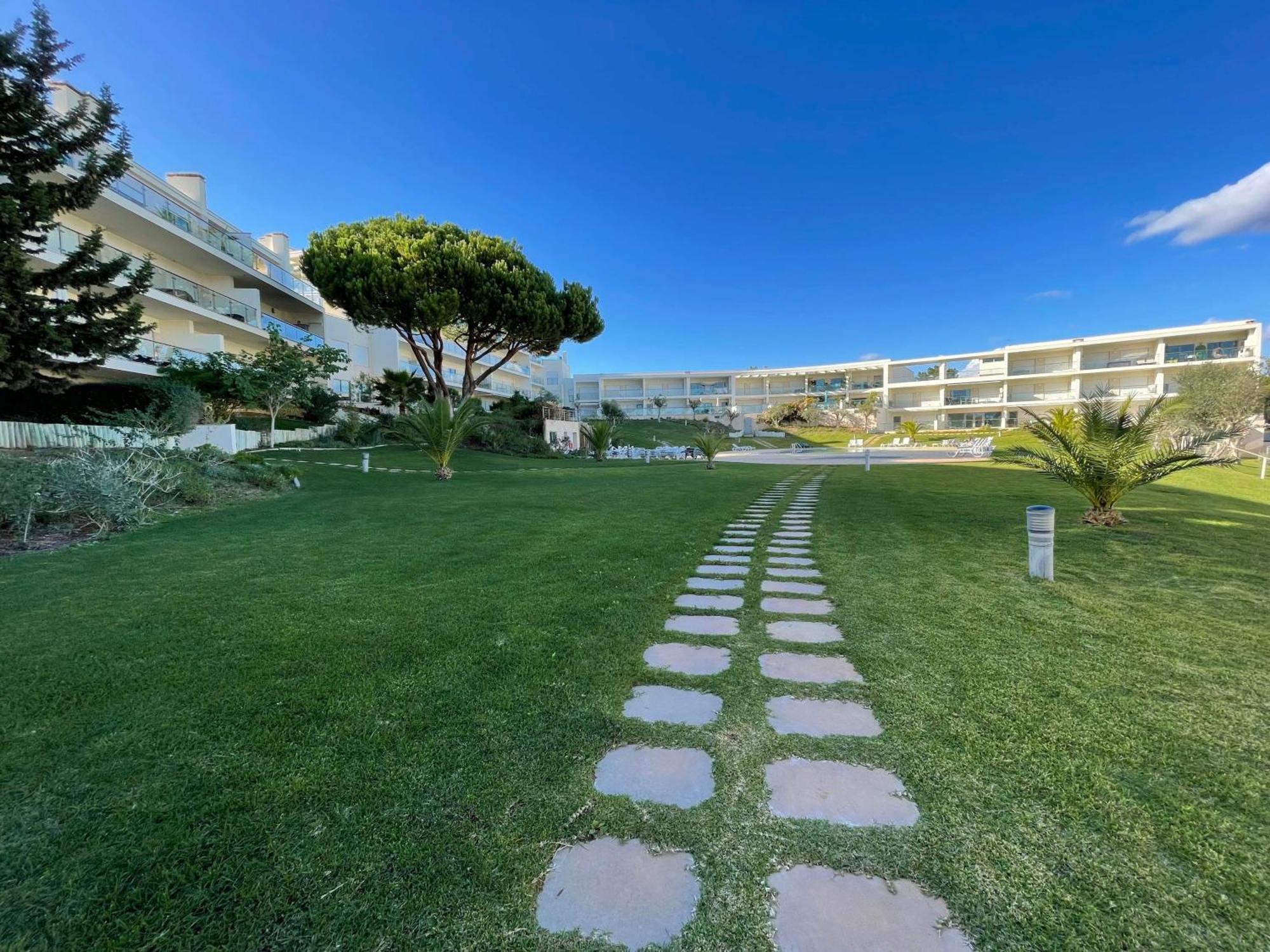 Charmant appartement a 1km de la plage, avec piscine a Albufeira Extérieur photo