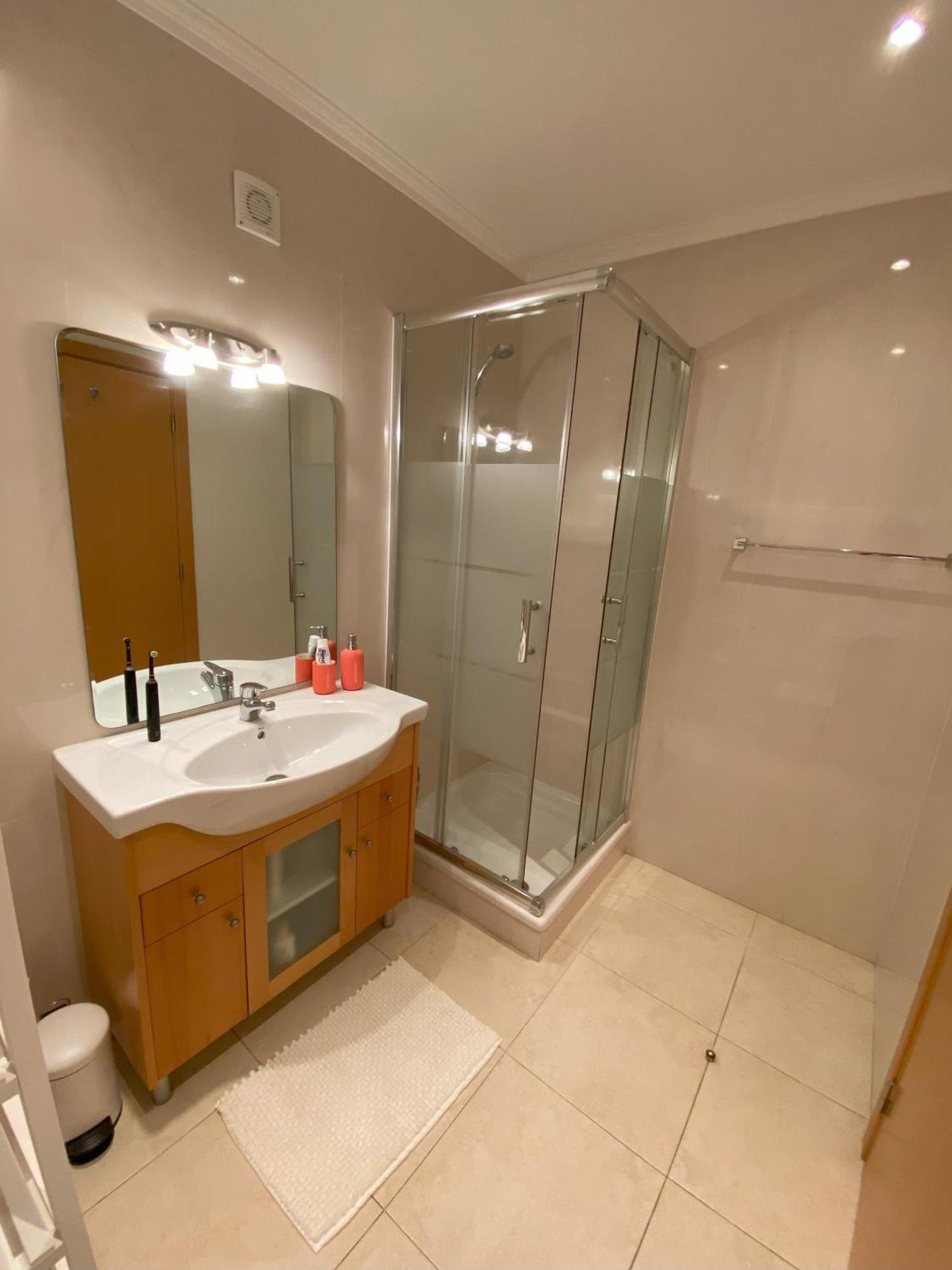 Charmant appartement a 1km de la plage, avec piscine a Albufeira Extérieur photo